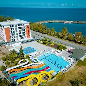 **** Otel Tilya Türkiye